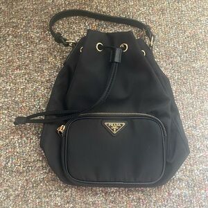 Duet nylon bucket bag